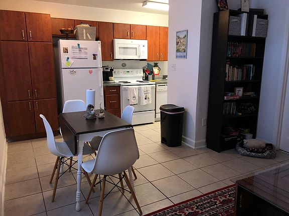 3rd image of 2030 Belle Vue Way APT 45