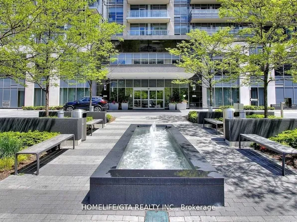120 Harrison Garden Blvd #428, Toronto, ON M2N