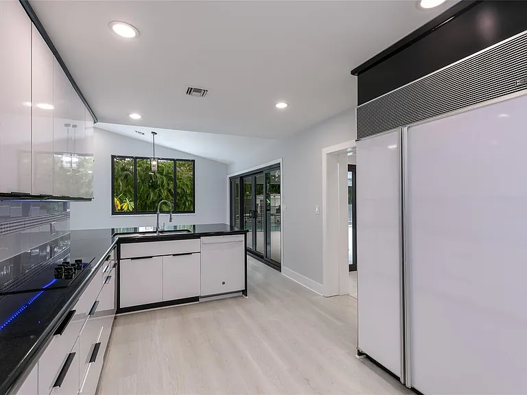 13401 SW 83rd Ave — Photo 51