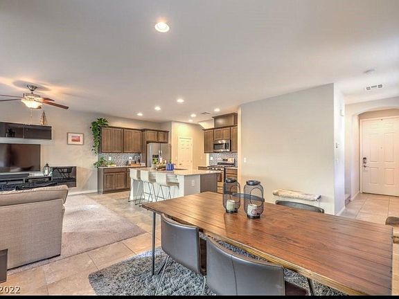 4th image of 9026 Sea Grass Bay Ct