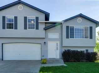 6566 W Kamloops Dr, Rathdrum, ID 83858