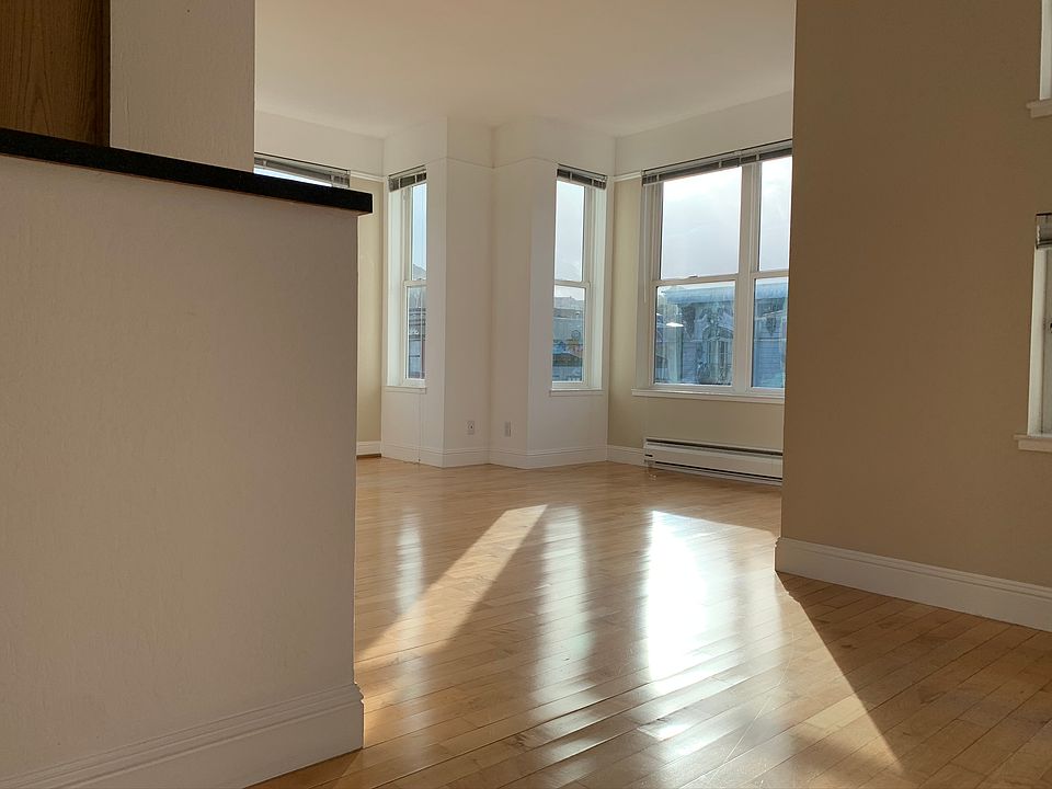 1st image of 575 Cole St APT 302