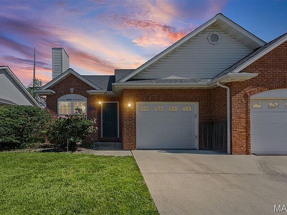 2nd image of 1516 English Pine Ln