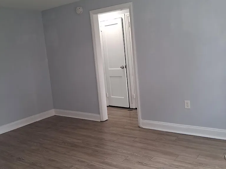 443 Maryland St — Photo 16