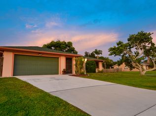2097 SW Brisbane St, Port Saint Lucie, FL 34984