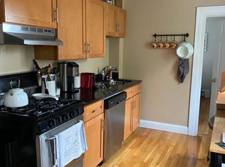 173 W 7th St #2, South Boston, MA 02127