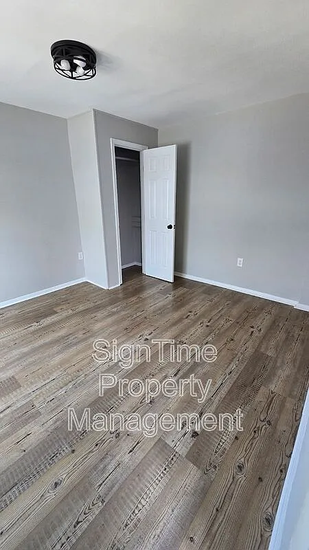 1 bed, 1.0 bath, 700 sqft, $925 — Photo 4