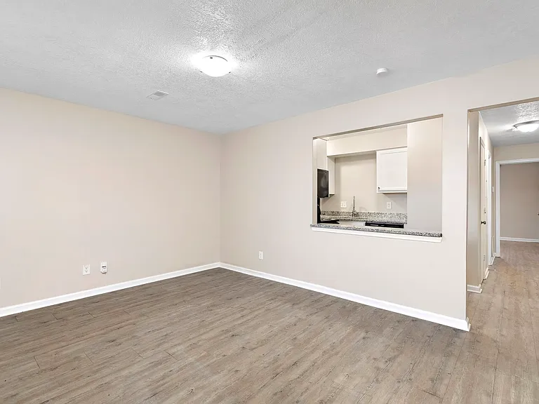 6314 Caenen Lake Rd — Photo 3