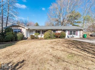 5180 Charmant Pl, Dunwoody, GA 30360