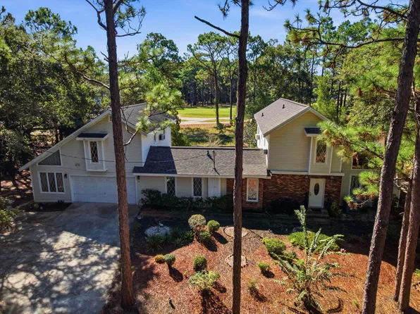 62 Bonneau Ct., Pawleys Island, SC 29585