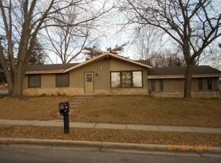 1402 Michigan Ave, Waukesha, WI 53188