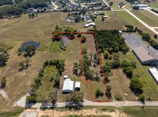 1221 E 42nd St, Shawnee, OK 74804