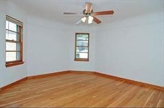 4th image of 5025 N Oconto Ave