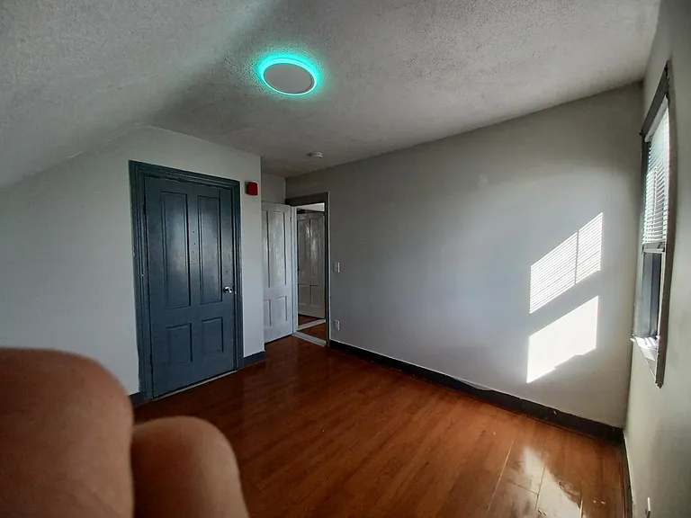 166 Wood St #3 — Photo 5