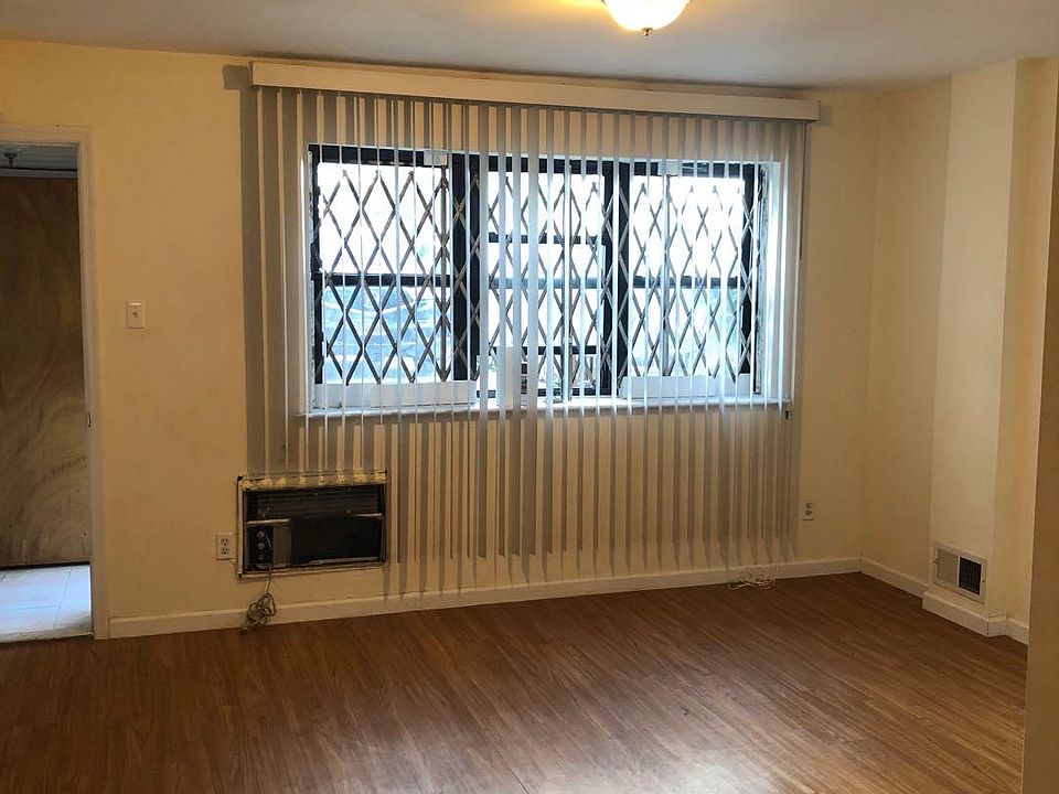 1st image of 1831 Shore Pkwy #1