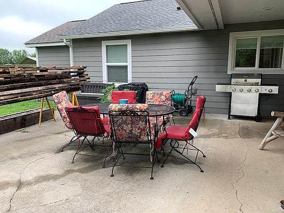 4th image of 6514 Foxbranch Cir