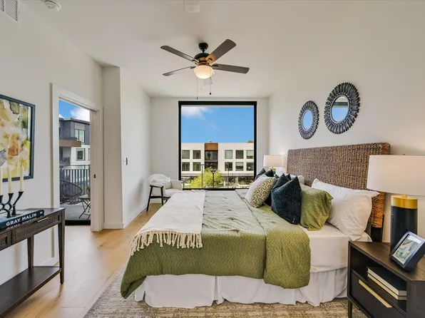 2209 S 1st St #330, Austin, TX 78704