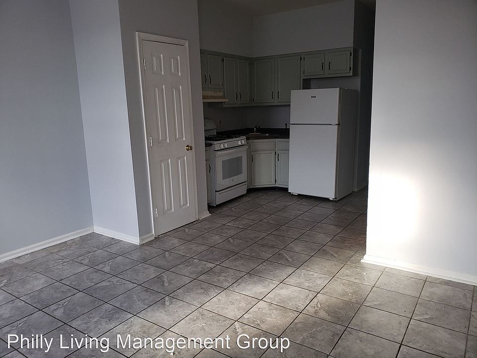 1st image of 1307 W Allegheny Ave APT 2