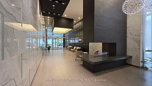 5180 Yonge St #419 Photo 1