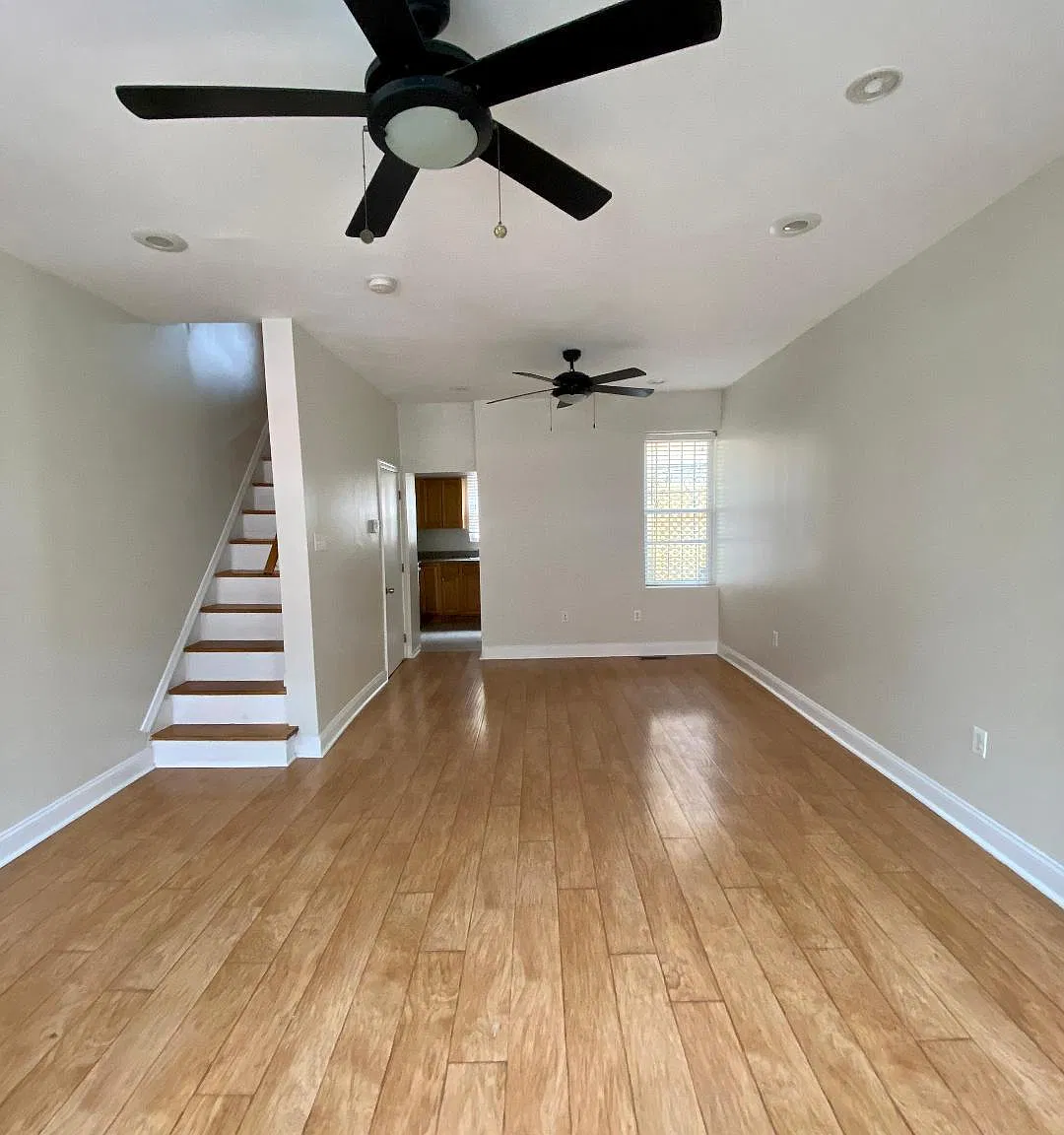 162 W Palmer St — Photo 2
