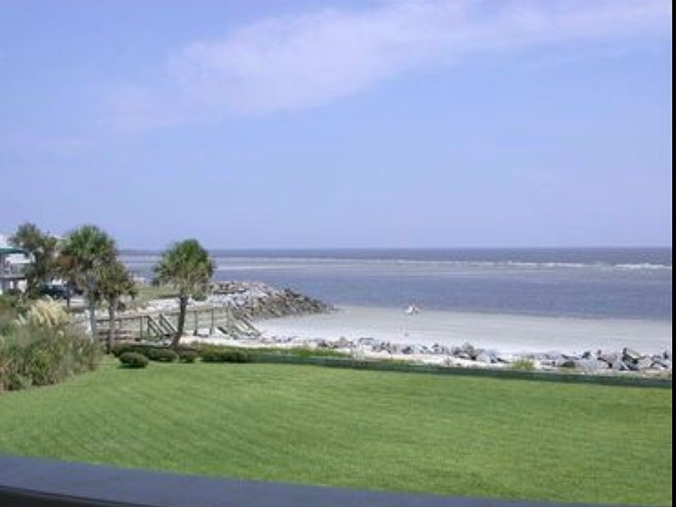 direct view of the ocean