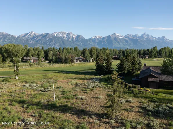 6155 N Prickly Pear Ln, Jackson, WY 83001