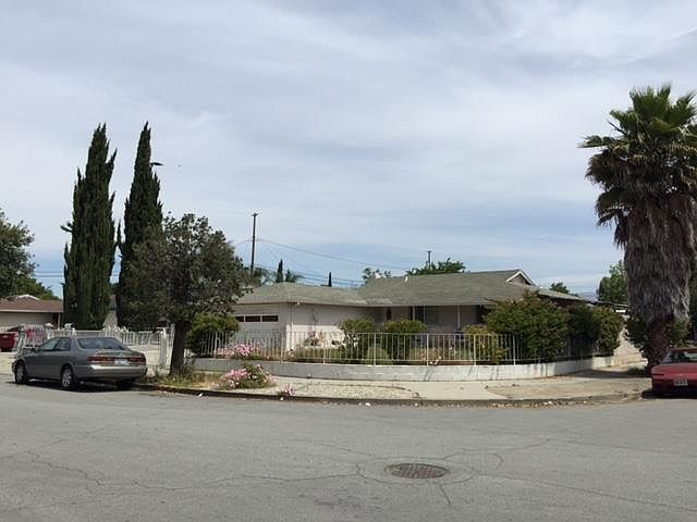 1st image of 2326 Hopeton Ave