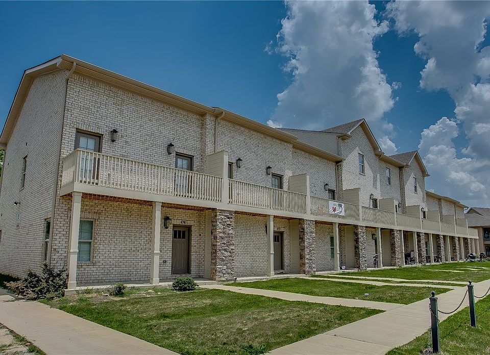 1st image of 430 Wesley Pl