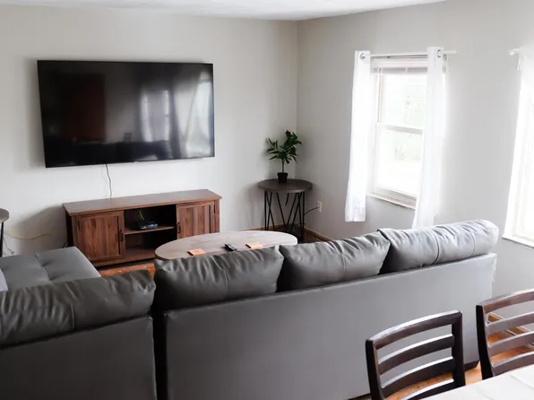 459 Clinton St #1/2, Columbus, OH 43202