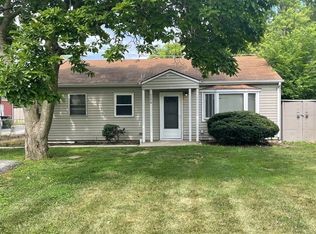 18246 Martin Ave, Homewood, IL 60430