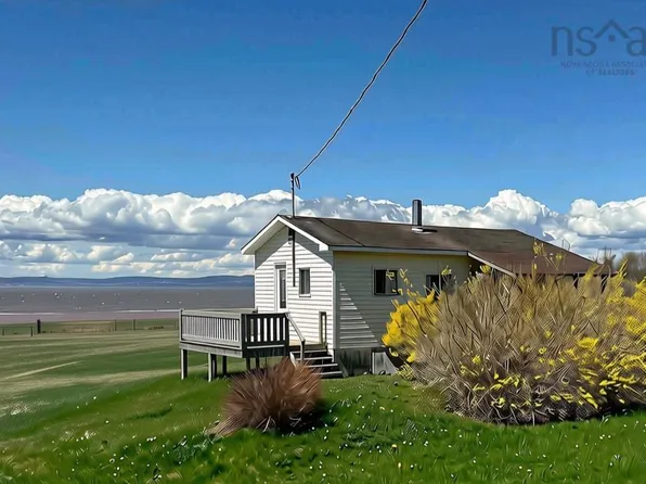 2621 Highway 215 #B, Moose Brook, NS B0N 2R0