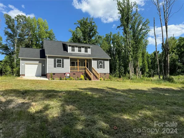 248 Artemis Pl, Kershaw, SC 29067