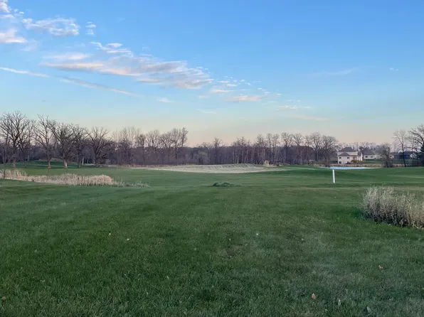 4 Moorstone Dr NE, Alexandria, MN 56308