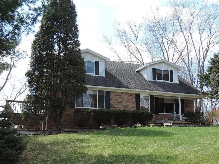 1st image of 4711 N Whitman Cir