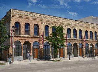 176 S 2nd St, Milwaukee, WI 53204