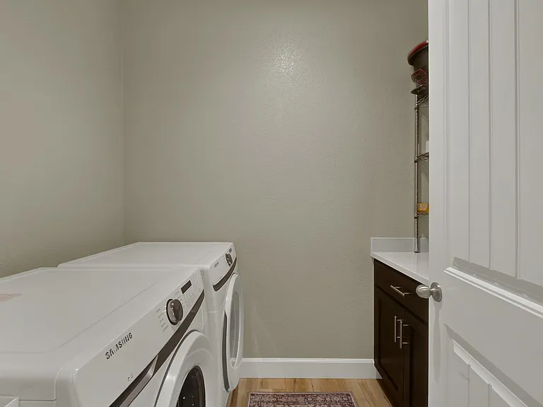 4037 Crane Ct — Photo 45