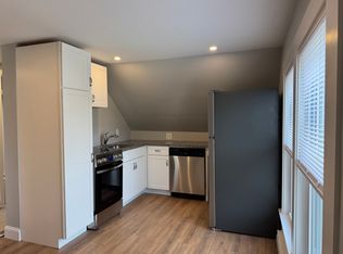 269 N Main St #3F, Middleboro, MA 02346