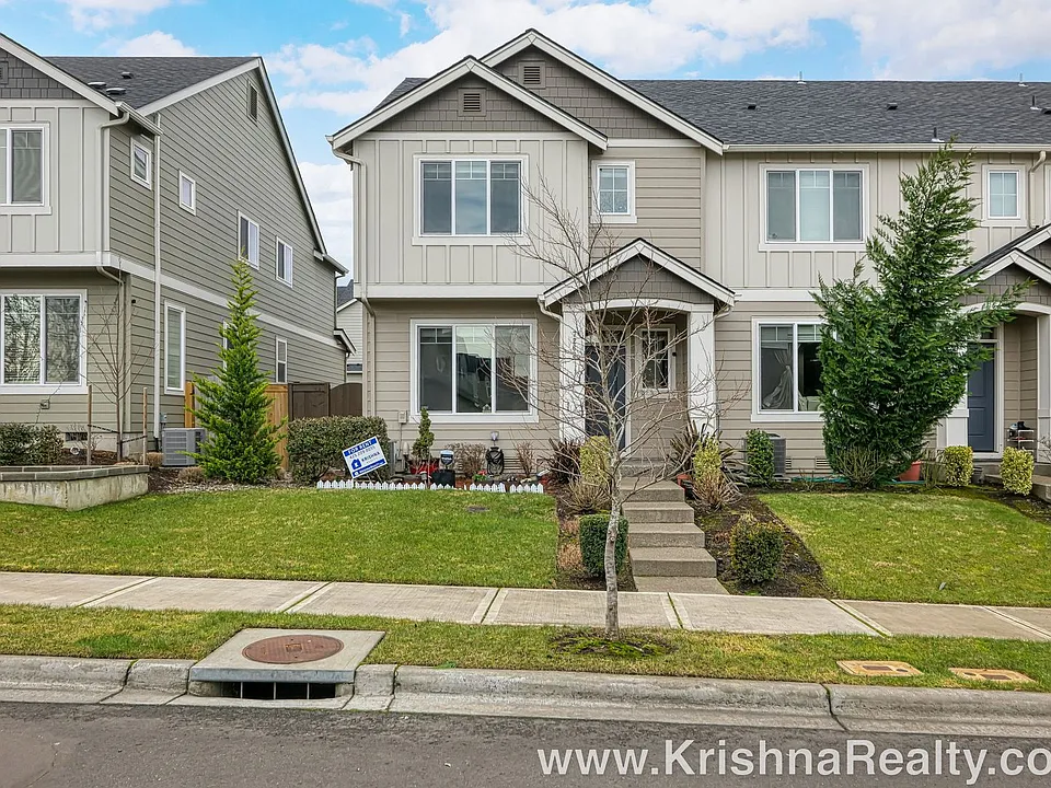 7263 NW 165th Ave