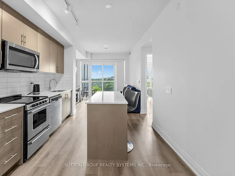 509 Dundas St W #521 — Photo 11