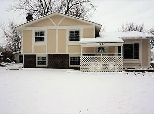 257 Butternut Dr, Bolingbrook, IL 60440