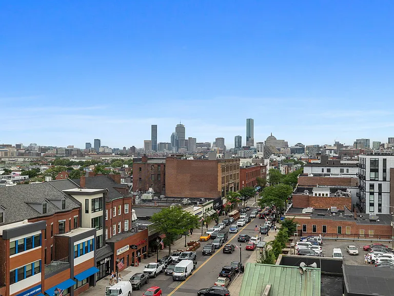 472 W Broadway #202 — Photo 36