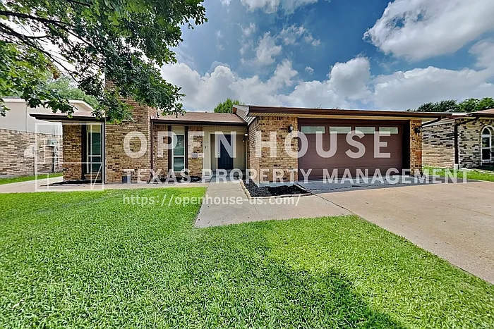 4420 Campion Ln — Photo 1