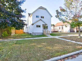 817 Terrace Ave, Marinette, WI 54143