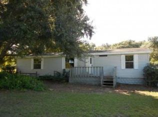 12426 SE Sunset Harbor Rd, Weirsdale, FL 32195