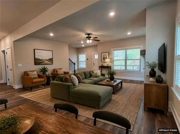 6 Burwell Dr, Bella Vista, AR 72714