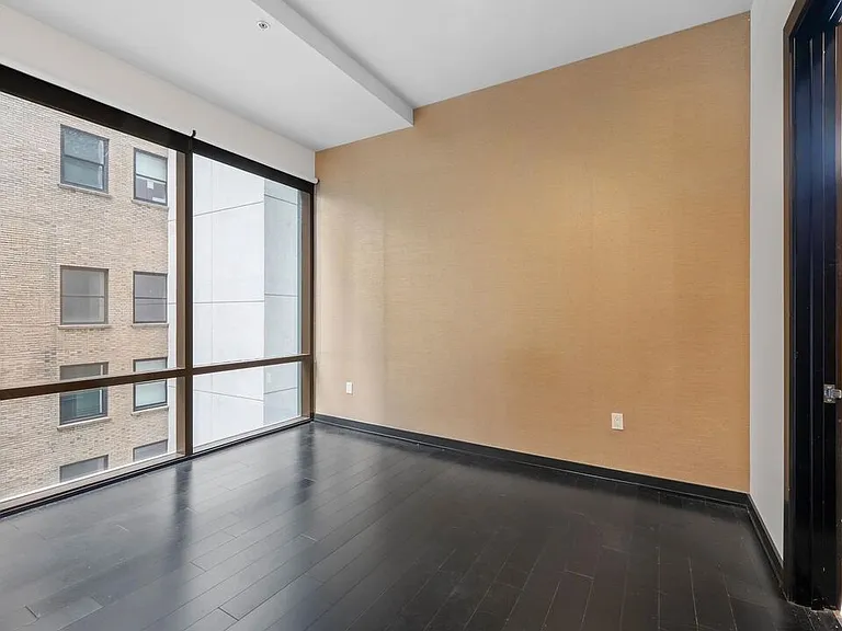 655 S Hope St #1006 — Photo 10