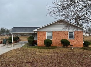 617 S Pine St, Seneca, SC 29678