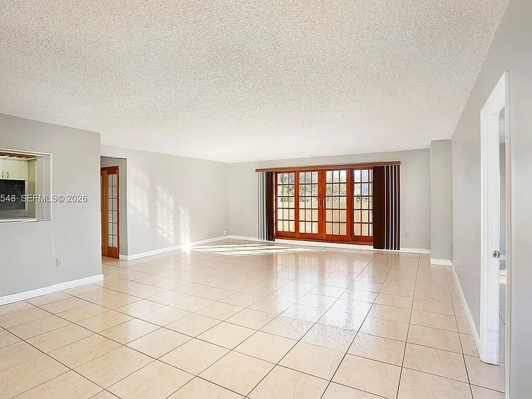 110 Salamanca Ave #PENTHOUSE — Photo 7