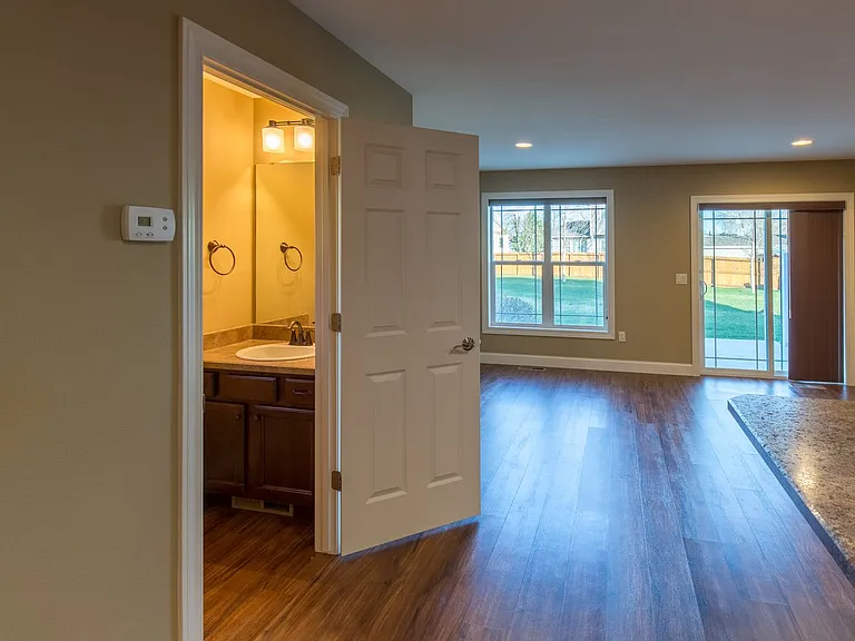 3350 Crater Lake Ave #A — Photo 15