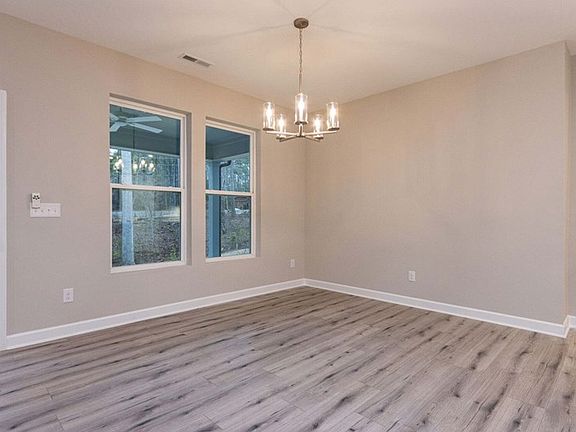 The Kinton - Dining Room